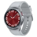 ساعت هوشمند روزمره، ورزشی و رسمی سامسونگ مدل Galaxy Watch6 Classic، سایز قاب 43 میلی‌متر، دارای بند سیلیکون، سازگار با سیستم عامل اندروید، دارای سنسورهای شمارنده ضربان قلب و سنجش اکسیژن خون، امکان تشخیص هوشمند نوع رشته ورزشی، محاسبه میزان کالری مصرفی